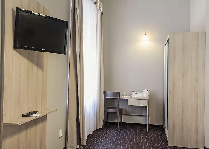 Otel 