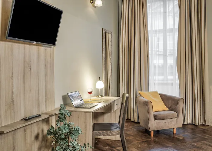 Otel 