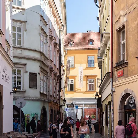 Palac U Kocku Praga