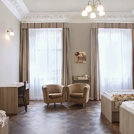 Palác U Kočků By Residences, Palace At The Cats 3*