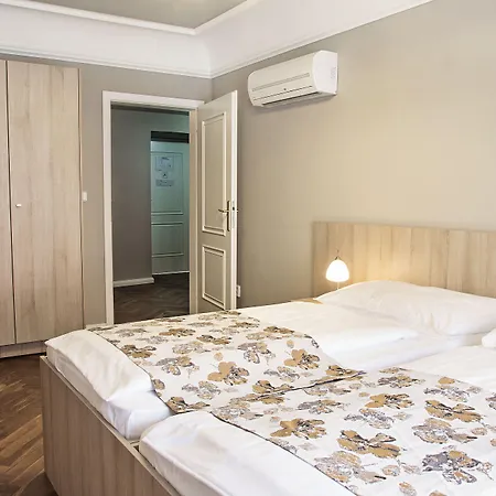 Hotel Palác U Kočků By Residences, Palace At The Cats Praga