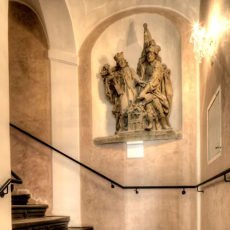 Palác U Kočků By Residences, Palace At The Cats Hotel 3*