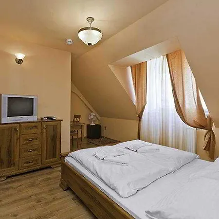 Palac U Kocku Praga