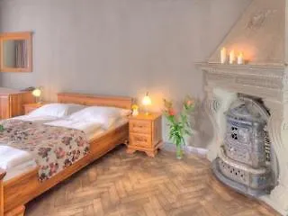 Hotel Palac U Kocku 3*